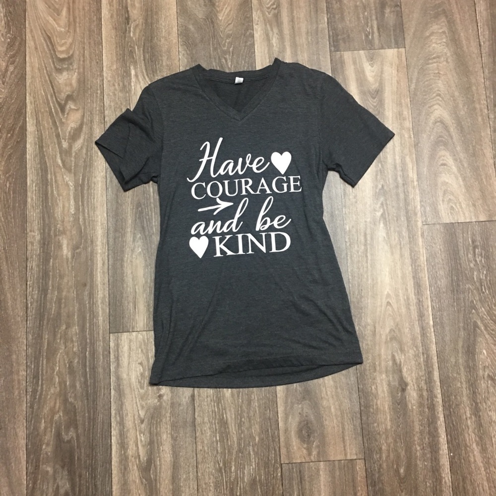 Graphic tee